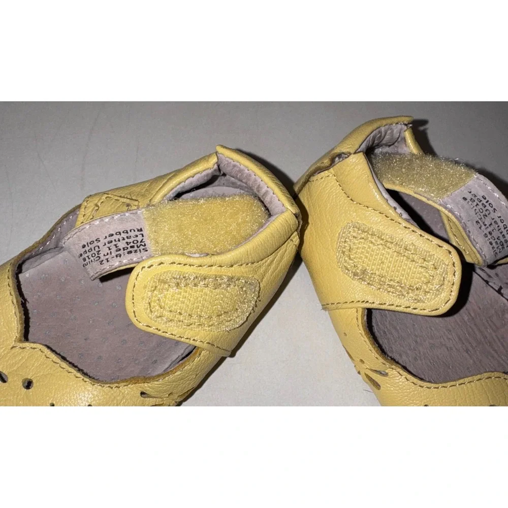 Livie & Luca Yellow Leather Floral Cutout Mary Jane Shoes Size 6-12 Months